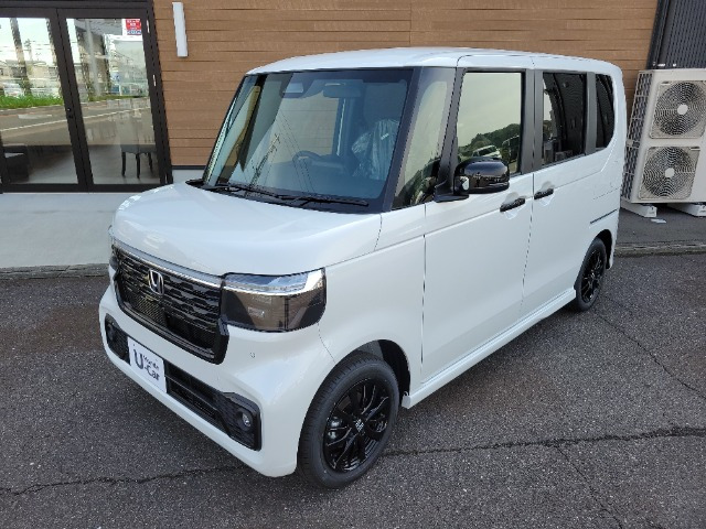 ホンダ N-BOXカスタム 