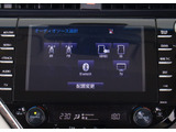 ★メーカーオプションの大画面SDナビが装備されています!地図情報の更新も出来ますので安心してお使い頂けます!
