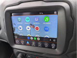 アップルカープレイとアンドロイドオートも対応のモニターになっております。もちろんバックカメラも装備されております。