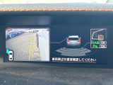【サイドカメラ】停車・駐車時に死角になりがちな運転席から見えづらい部分の障害物を確認できます!雨天時や夜間などは特に活躍してくれるアイテムです。