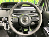 【純正革巻きステアリング】上質な革を使用することで、手にしっかり馴染みとても運転しやすいハンドルです♪