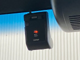 純正ドライブレコーダーを装着しています♪高画質、高機能で、毎日の運転に安心をプラスします!しっかり、録画できるマストアイテムです♪