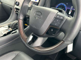 【レーダークルーズコントロール】前方の車両に合わせて加減速を自動制御するレーダークルーズコントロール。渋滞や高速道路での運転負担を軽減し、快適なドライブを提供します。