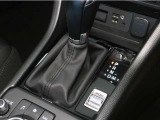 マニュアルモード付き6速オートマチックなので、スポーティな走りができます。
