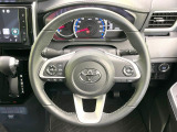 ステアリングも使用感が少なく、きれいな状態となっております♪