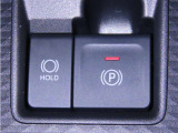 電動パーキングブレーキを装備しております。