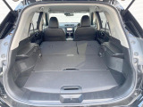 後席を格納すると、これだけの広さが!シーンに合わせたシートアレンジで、大きな荷物も積むことが出来ます♪