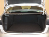 トランクもこの広さ!大きな荷物でもこのトランクの広さなら安心です。