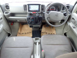 NV100クリッパーは窓ガラスが大きく周囲の状況も掴みやすいですので運転のしやすいお車になっております♪