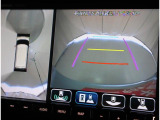 全方位カメラ装備☆前後左右4つのカメラが上から見ているように映すので安心して駐車できます♪