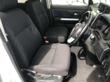 【運転席・助手席】です!実際お座りいただくのが分かりやすいと思いますので、ぜひお気軽にご来店ください♪状態もいいですよ☆