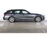 3シリーズツーリング 320i 