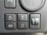 【スマートアシスト3】スマートアシストは、前方車両や歩行者を検知して衝突回避を支援する先進安全システムです。事故リスクを低減し、安心してドライブを楽しめます。