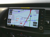 メモリーナビを装備しております。 お出かけに大変便利です。