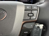 【レーダークルーズコントロール】前方の車両に合わせて加減速を自動制御するレーダークルーズコントロール。渋滞や高速道路での運転負担を軽減し、快適なドライブを提供します。