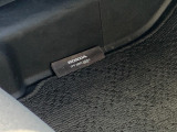 純正のフロアマットです!ロゴも入って特別感があります!