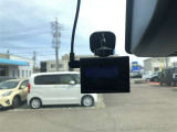 ニュースで流れる【事故の瞬間】【あおり運転】の映像は、ドライブレコーダーが録画しているからです。もしもの時の証拠映像を保存できます。