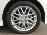 純正15インチアルミホイール装備!