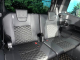 3列目シートはもちろん状態良好☆大人でもゆったりと座って頂けますので、大人数でのお出かけもラクラクです♪ご家族で、気の知れた仲間で、ドライブに行くのが楽しみですね♪