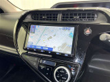 ナビゲーション付です。 ナビがあると便利、ラクラク何処でもいけます。 ナビが有るのと無いのとでは大きな違いですね。