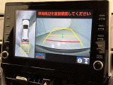 車庫入れや後方操作をサポート!苦手な駐車も安心のバックモニター付きです♪ガイド線も表示されますので、どこまで下がれば良いか目安にもなります☆