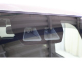 ■軽自動車の衝突回避システム「スマートアシスト」付き!さまざまな状況で危険を察知し、衝突の回避や注意を喚起します。