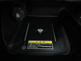 オプション仕様のワイヤレス充電器を装備しています。自動車保険もお任せ下さい。Honda自動車保険あんしんプランと長期プランでより一層も安心をプラスしてご案内いたします。