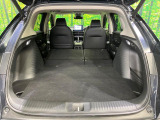 後席を格納すると、これだけの広さが!シーンに合わせたシートアレンジで、大きな荷物も積むことが出来ます♪