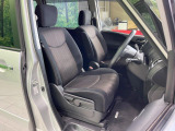 運転席シート廻りは使用感も少なく、良好な状態となっています。丁寧に使われていたことがよくわかりますね。