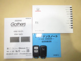 取扱説明書も一式完備♪メンテナンスノートは中古車の健康診断簿。今までの整備歴が確認できる安心アイテムです。