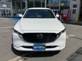 5人乗りのクロスオーバーSUV(スポーツユーティリティビークル)、「CX-5」