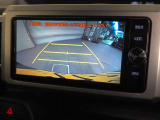 車庫入れなどに活躍するバックモニターも付いてます!