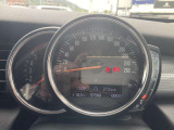 走行距離、メーター回りのお写真です。