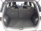広々としたラゲージスペースを備えています。大きなものや長さのある荷物もしっかりと積み込めます。