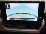 バックガイドモニター(クリアランスソナー付き)