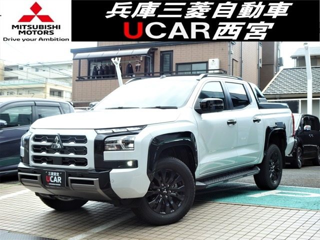 トライトン 2.4 GSR ディーゼル 4WD 