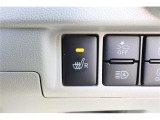 運転席シートヒーター付です。
