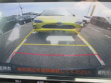 バックカメラ付き♪車庫入れ、バックでの駐車時に後方が見える事での安心感は大きいです☆一度装備したら外せなくなるアイテムです♪