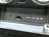 ナビゲーションのAV機能は、CDやDVDビデオ、Bluetoothオーディオなどを搭載しておりますので、車内がまるでコンサートホールのようにお楽しみ頂けます。