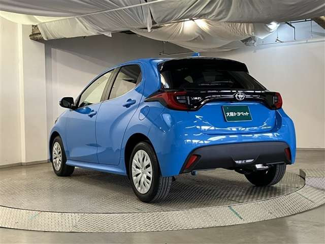 トヨタ ヤリス 1.5 Z の中古車詳細 (8,000km, ブルーメタリック, 大阪