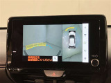 安全機能のバックモニター&全周囲モニターも装備です。