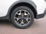 左後 オシャレは足元からが基本!アルミホイールが決まってます!「*ホイールロックナットは展示用です」