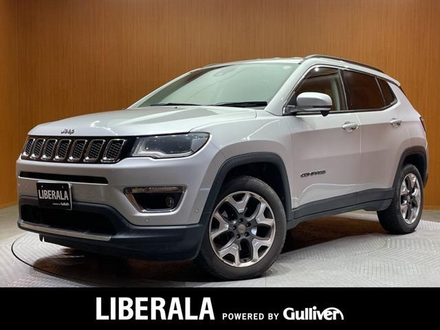 コンパス リミテッド 4WD 本革シート