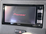 【ナビゲーション】目的地までしっかり案内してくれる使いやすいナビ。Bluetooth接続すればお持ちのスマホやMP3プレイヤーの音楽を再生可能!毎日の運転がさらに楽しくなります!!