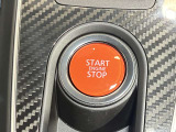 【プッシュ式エンジン】プッシュ式エンジンスタートでブレーキを踏んでボタンを押すだけでエンジン始動がスムーズ!!鍵をカバンに入れているだけでエンジンの始動が可能★とても便利な機能です