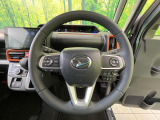 【純正革巻きステアリング】上質な革を使用することで、手にしっかり馴染みとても運転しやすいハンドルです♪