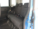 ゆとりある広々とした車内空間は、ドライブを始め買い物やレジャーなど、幅広く活躍します。一人でもみんなとでもお出かけを楽しみましょう!