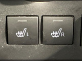 【シートヒーター】寒い日に重宝するシートヒーター!エアコンより早く温まってくれるので寒がりの人も安心ですね♪エアコンの温風は乾燥するから苦手、という方にもをおすすめです。