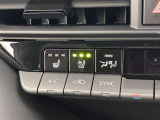 シートエアコン付です。シートを暖めたり冷やしたりできる、快適装備の一つ。 暑い夏もシートが冷える冬も快適にドライブが楽しめそうですね。
