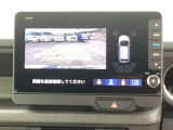 リアカメラが装備されているので、バックにギアを入れればカーナビの画面に映像が連動します。駐車が苦手な方でもガイドラインで安心駐車。